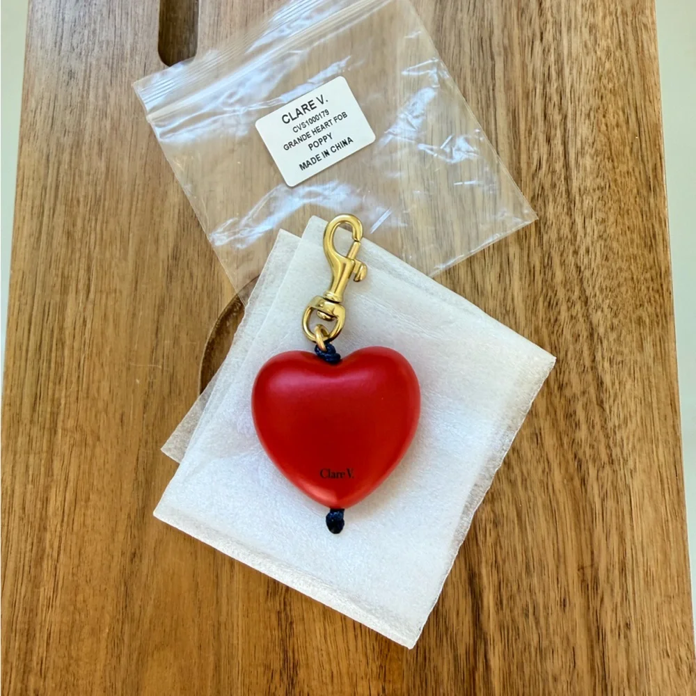 Clare V Grand heart fob in poppy NWT retail $85